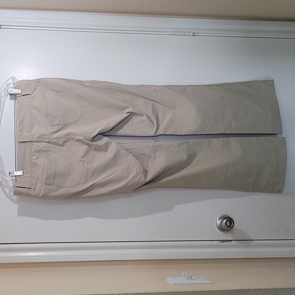 Columbia Women's Omini-Sheild Khaki Pants Size 10 - Picture 2 of 12